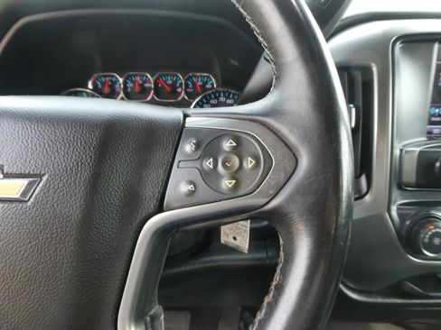 Used 2019 Chevrolet Silverado 1500 LT image 18