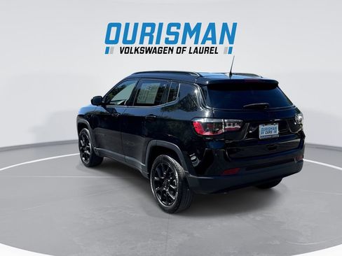 Used 2023 Jeep Compass Latitude w/ Convenience Group AWD/4WD image 6
