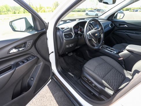 Used 2020 Chevrolet Equinox LT FWD image 10