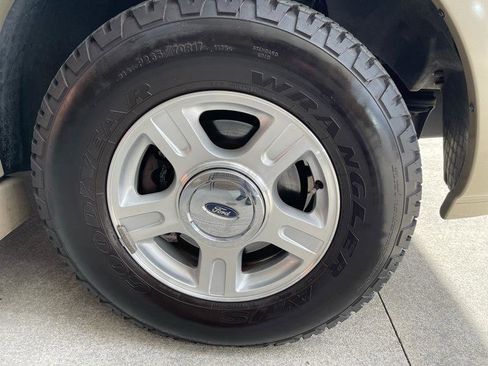 Used 2006 Ford Expedition Eddie Bauer image 18