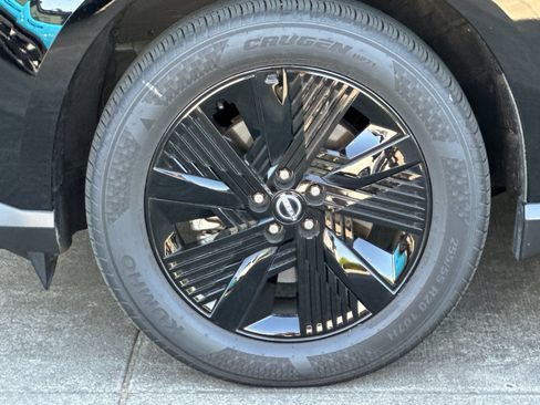 Certified 2025 Nissan Murano SV AWD/4WD image 23