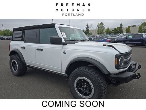 Used 2022 Ford Bronco Black Diamond AWD/4WD image 1