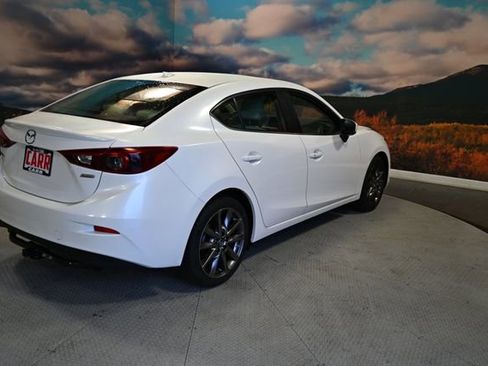 Used 2018 MAZDA MAZDA3 Grand Touring w/ Premium Equipment Package image 10