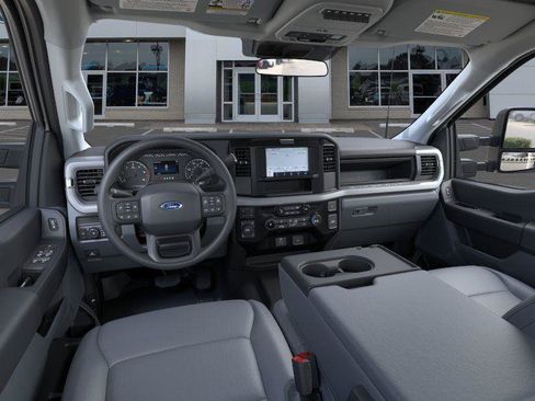 New 2026 Ford F350 XL w/ XL Chrome Package AWD/4WD image 10