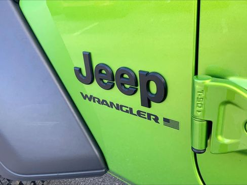 Used 2025 Jeep Wrangler Unlimited Sport AWD/4WD image 29