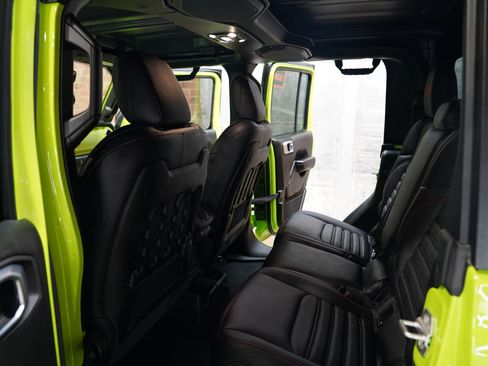 Used 2021 Jeep Gladiator Rubicon image 42