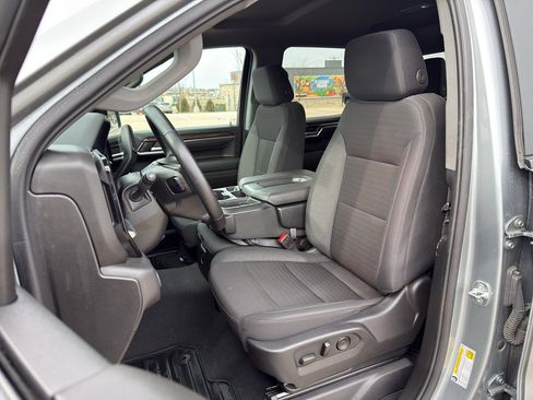 Used 2025 Chevrolet Silverado 1500 LT image 14