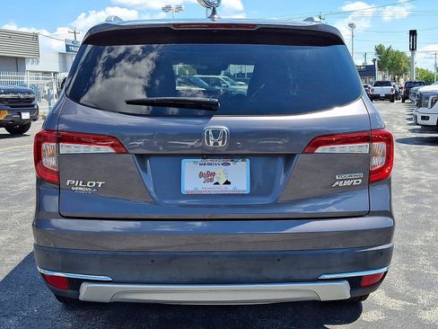 Used 2021 Honda Pilot Touring image 5