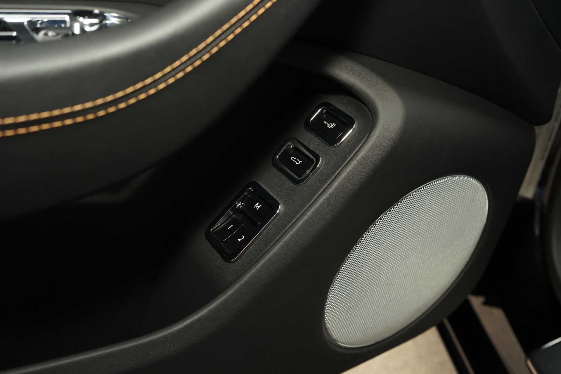 Used 2026 Bentley Flying Spur Azure AWD/4WD image 29