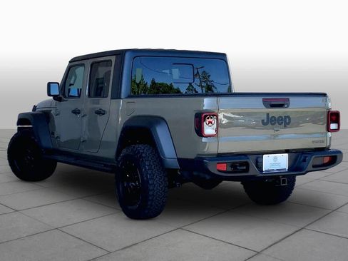 Used 2020 Jeep Gladiator Sport w/ Quick Order Package 24S AWD/4WD image 12