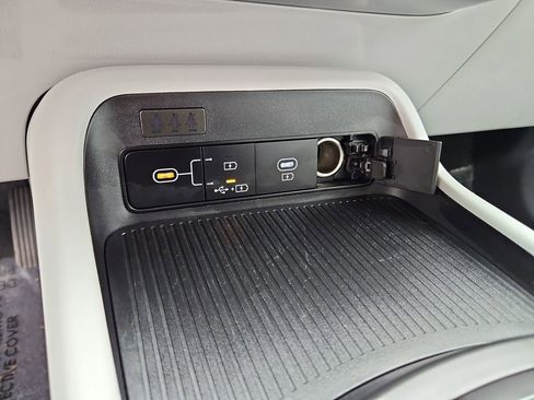 Used 2024 Hyundai Kona SEL image 19