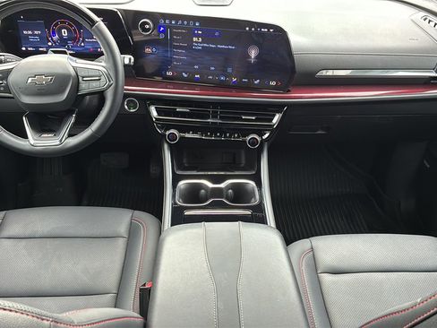 Used 2024 Chevrolet Traverse Z71 w/ Enhanced Driving Package image 22