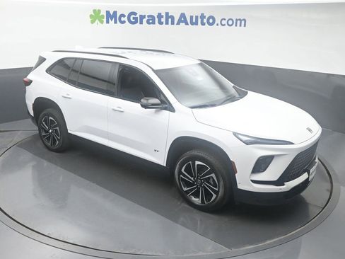 New 2026 Buick Enclave Sport Touring w/ Super Cruise Package image 3