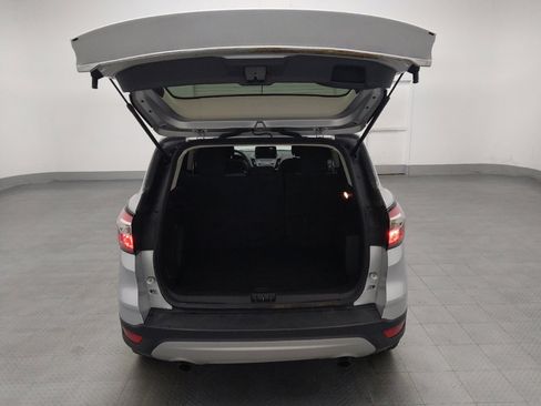 Used 2018 Ford Escape SE FWD image 29