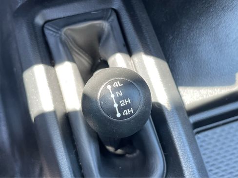 Used 2024 RAM 3500 Tradesman AWD/4WD image 17