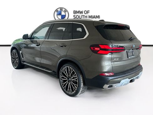 New 2026 BMW X5 sDrive40i w/ Premium Package RWD image 4