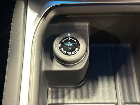 New 2026 Ford Expedition Tremor image 23