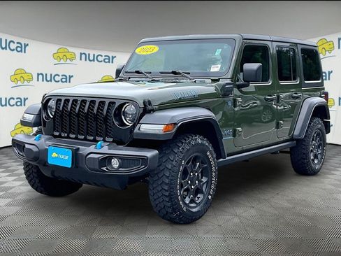 Used 2023 Jeep Wrangler Unlimited w/ Cold Weather Group AWD/4WD image 3