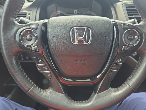 Used 2020 Honda Ridgeline Black Edition image 16