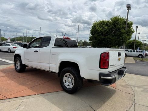 Used 2020 Chevrolet Colorado W/T w/ WT Convenience Package image 4