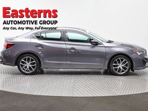 Used 2021 Acura ILX w/ Premium Package FWD image 4