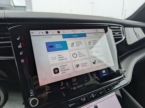 Used 2024 Jeep Grand Wagoneer L Series II w/ Quick Order Packagew 28T image 32