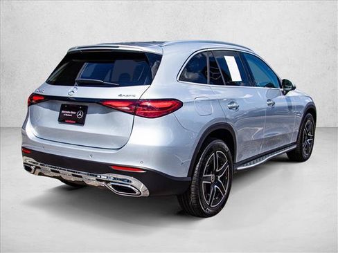 Certified 2026 Mercedes-Benz GLC 300 4MATIC image 5