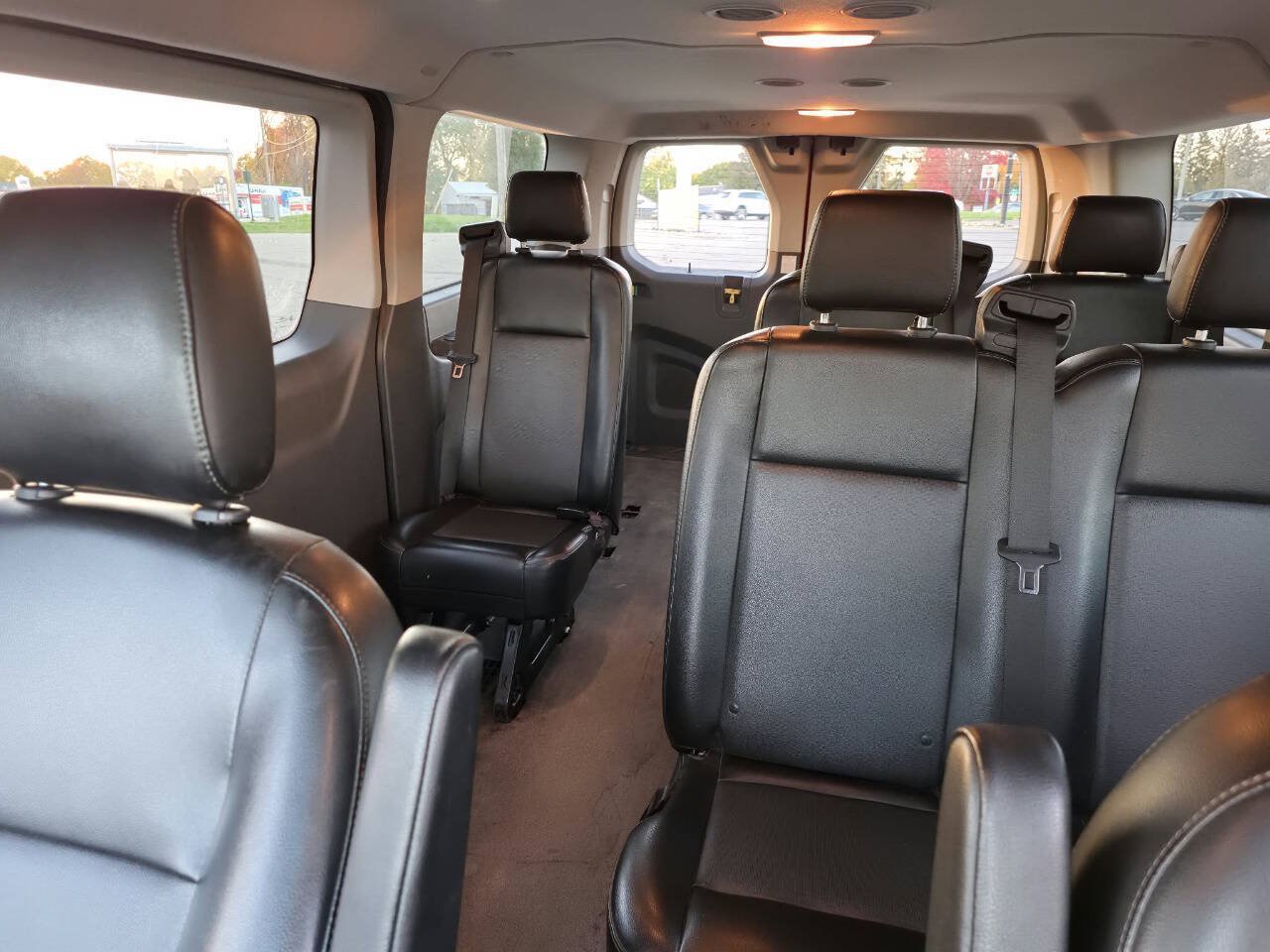 Used 2020 Ford Transit 150 XL RWD image 20