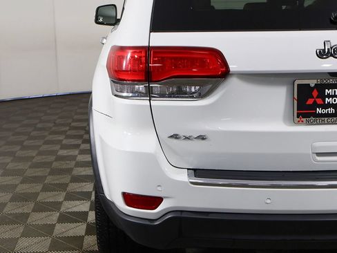 Used 2019 Jeep Grand Cherokee Limited AWD/4WD image 15