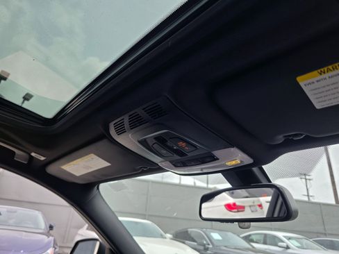 Used 2016 BMW 328i Sedan RWD image 13