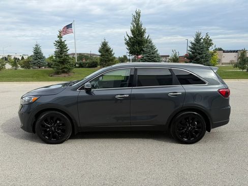 Used 2020 Kia Sorento EX FWD image 3