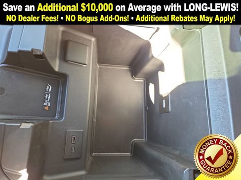 Used 2024 GMC Sierra 2500 AT4X image 28