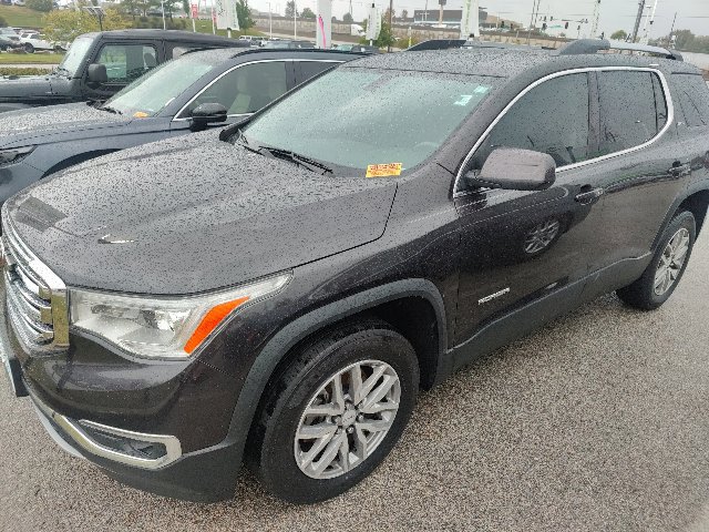 Used 2018 GMC Acadia SLE w/ Driver Alert Package I FWD image 3