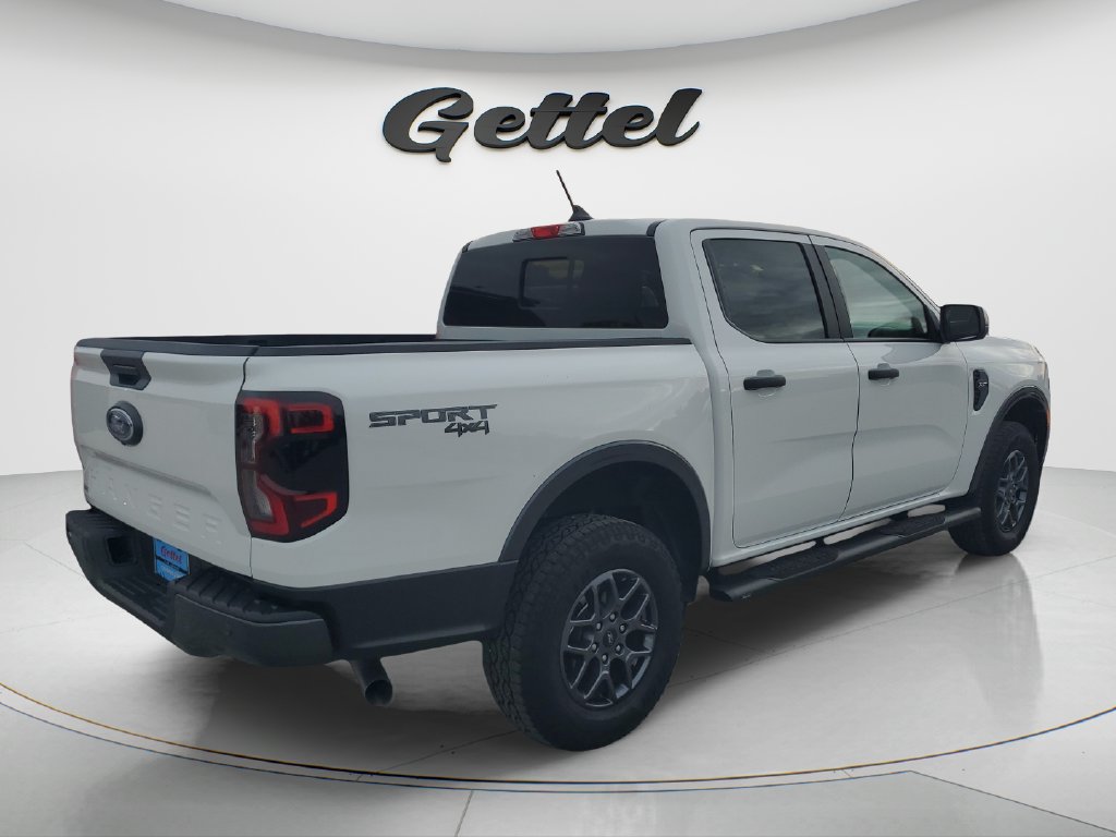 Used 2024 Ford Ranger XLT AWD/4WD image 3