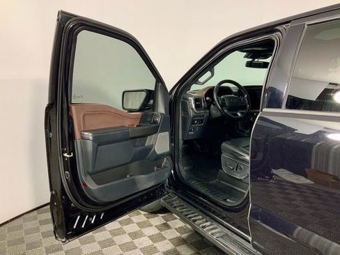 Used 2023 Ford F150 Lariat w/ Equipment Group 502A High image 17