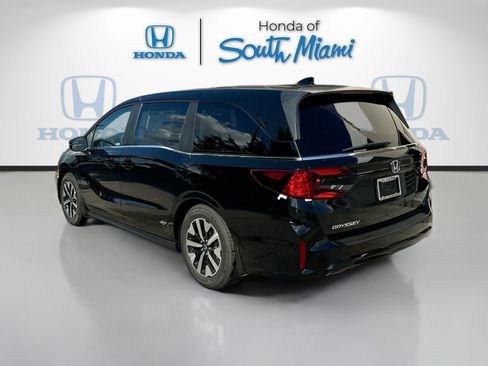 New 2026 Honda Odyssey EX-L image 4