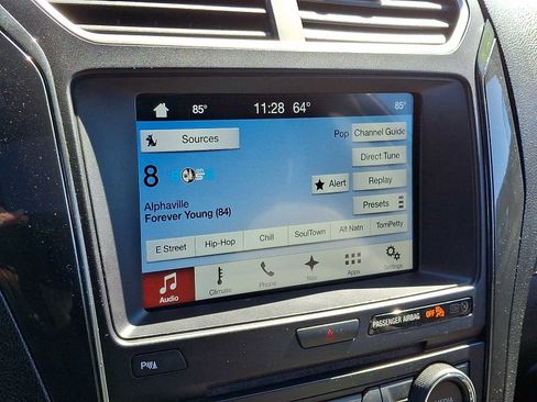 Used 2017 Ford Explorer XLT w/ Equipment Group 202A image 19