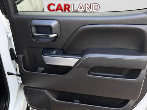 Used 2018 Chevrolet Silverado 1500 LT w/ Texas Edition AWD/4WD image 19