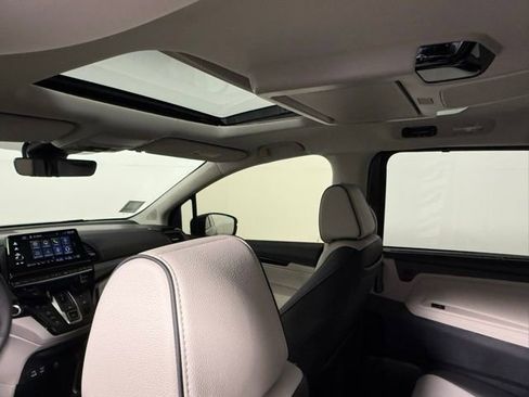 New 2026 Honda Odyssey Elite image 37