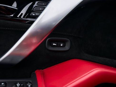 Used 2021 Acura NSX image 34