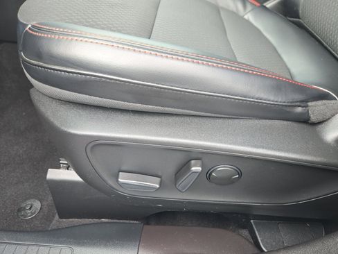 Used 2023 Ford Escape ST-Line w/ Tech Pack #1 AWD/4WD image 12