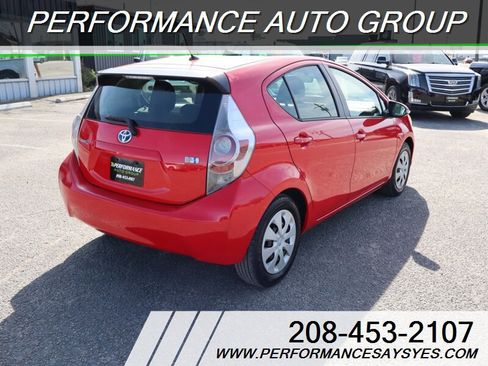 Used 2013 Toyota Prius C Two image 7