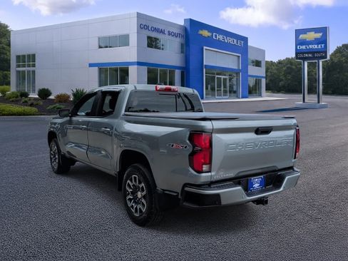 Used 2023 Chevrolet Colorado LT w/ LT Convenience Package III AWD/4WD image 4