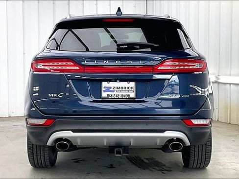 Used 2017 Lincoln MKC Select w/ Select Plus Package AWD/4WD image 4