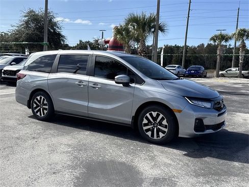 New 2026 Honda Odyssey EX-L image 5