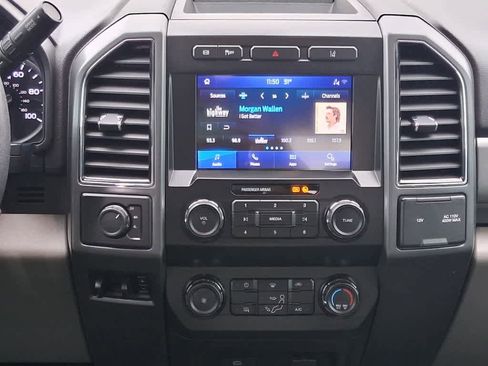 Used 2020 Ford F250 XLT image 10