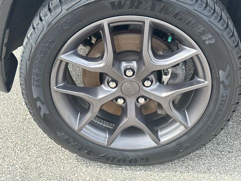 Used 2021 Jeep Grand Cherokee Limited w/ Quick Order Package 28K 80th image 8