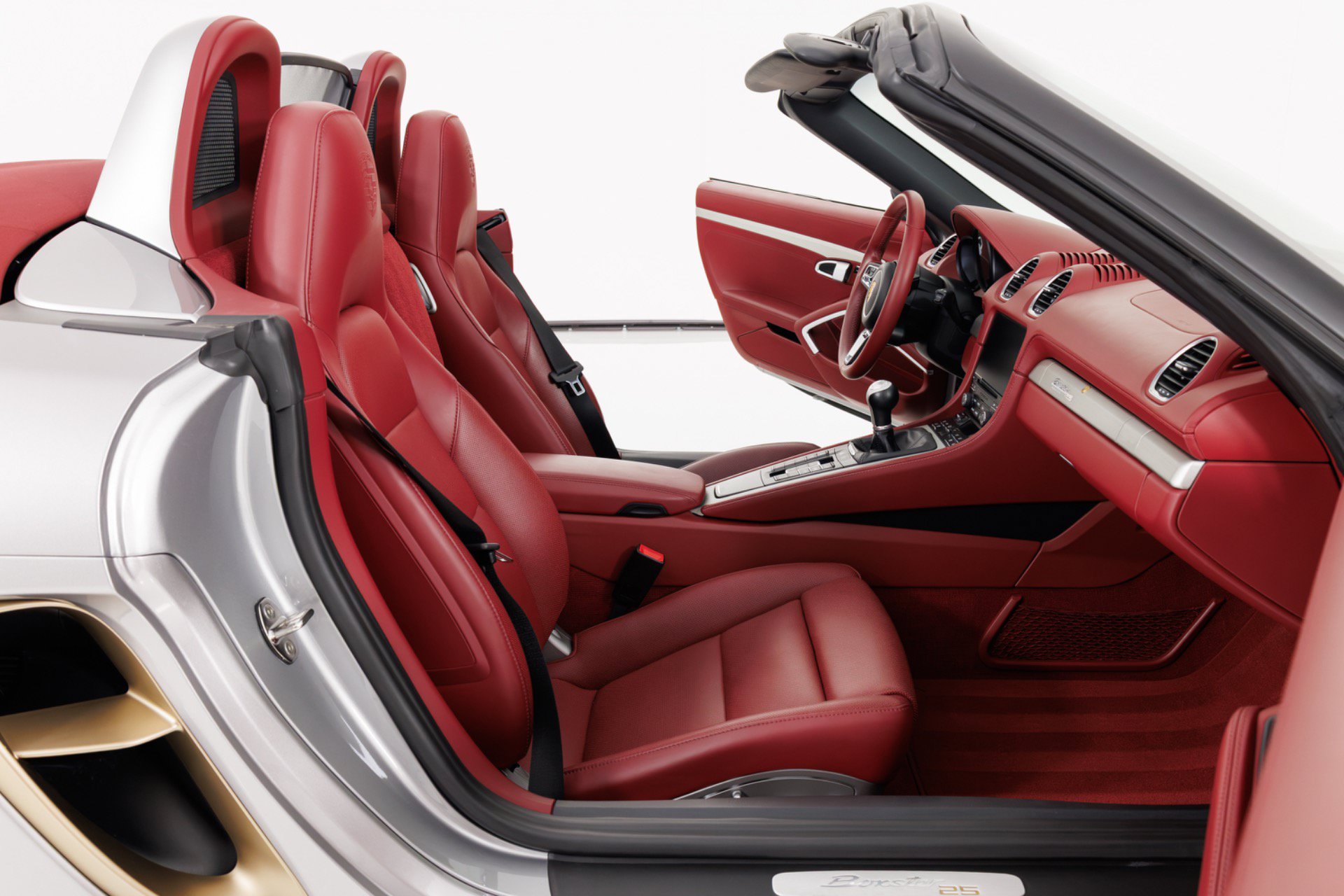 Used 2021 Porsche 718 Boxster RWD image 37
