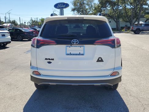 Used 2018 Toyota RAV4 Adventure image 8