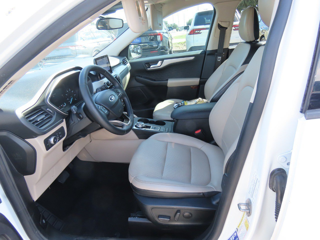 Used 2020 Ford Escape SEL FWD image 26